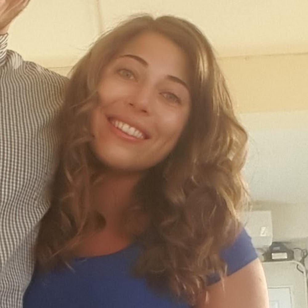 Meet your Posher, Cici